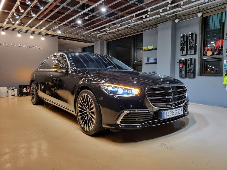 Mercedes-Benz S-Class 2022
