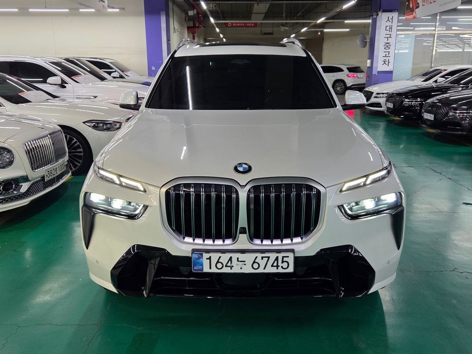 BMW X7 2024
