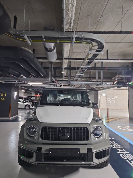Mercedes-Benz G-Class 2026