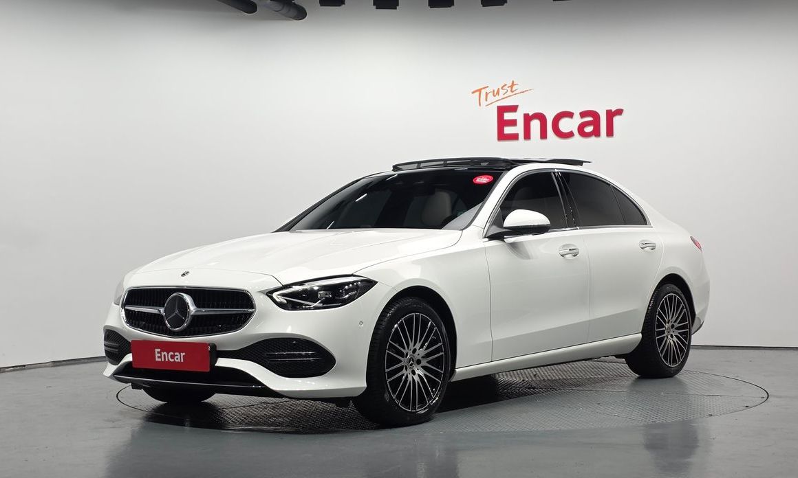 Mercedes-Benz C-Class 2025