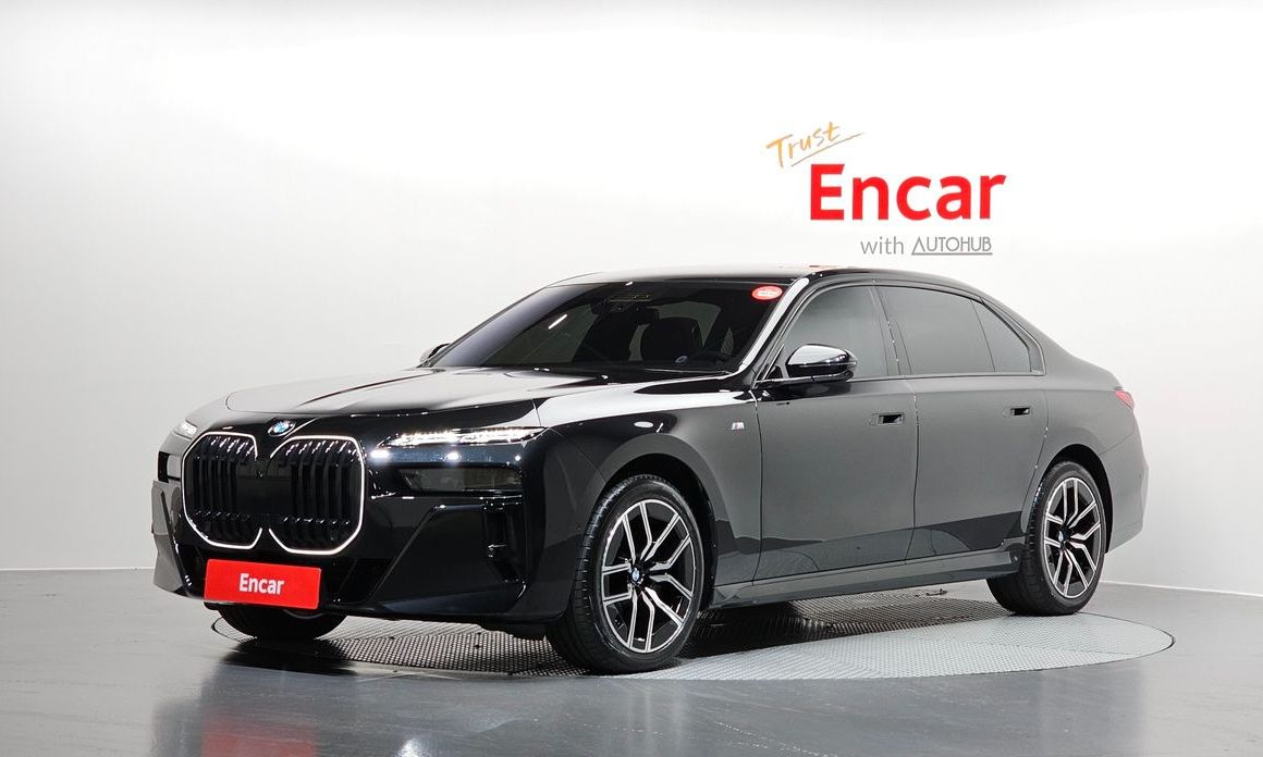 BMW 7-Series 2025