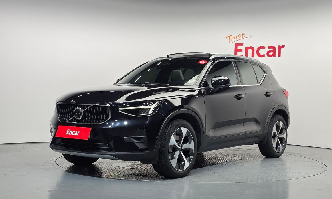 Volvo XC40 2023