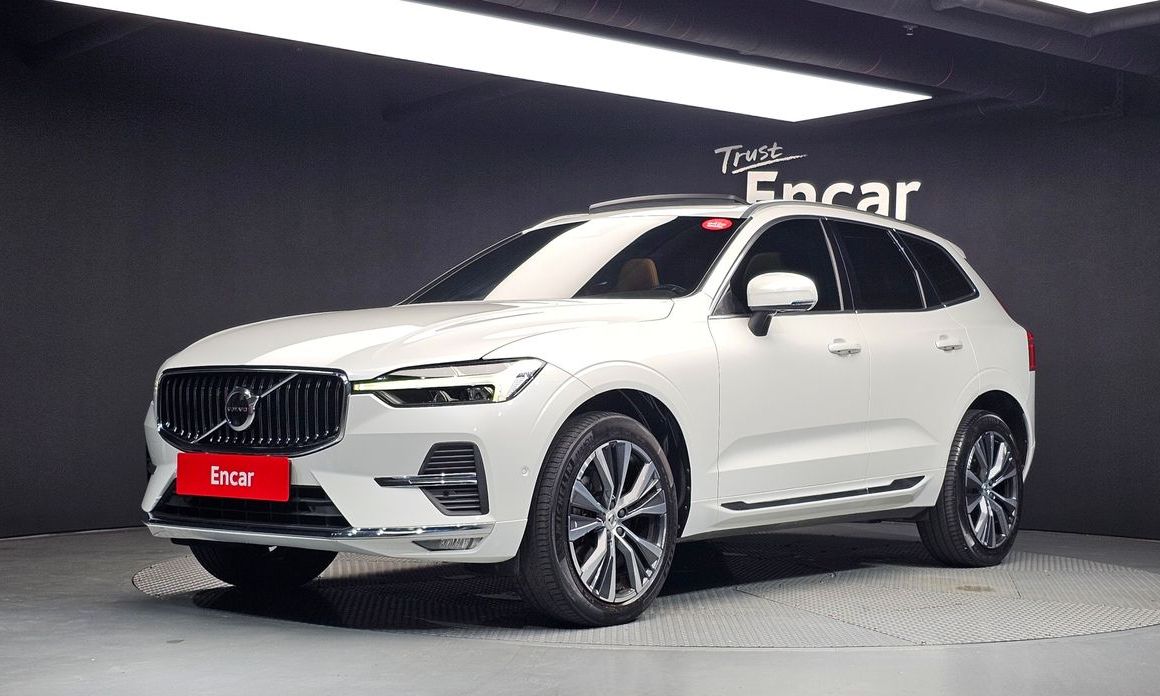 Volvo XC60 2022