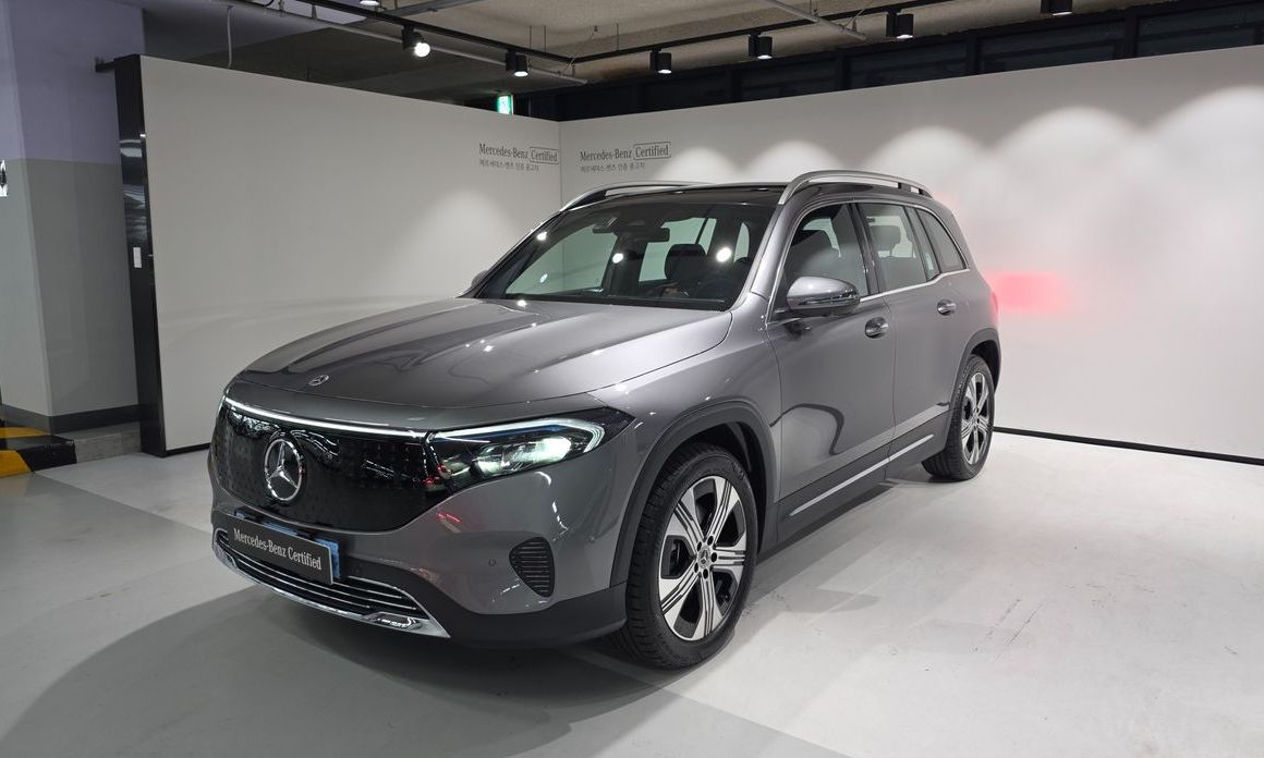 Mercedes-Benz EQB 2026