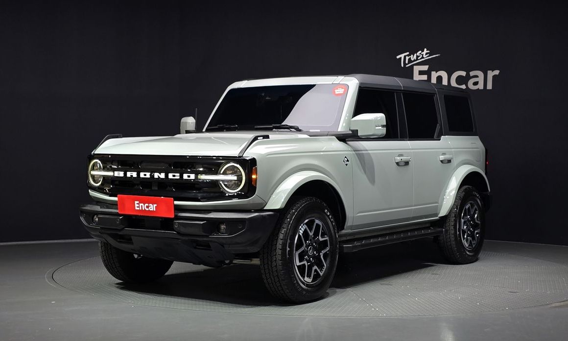 Ford Bronco 2024