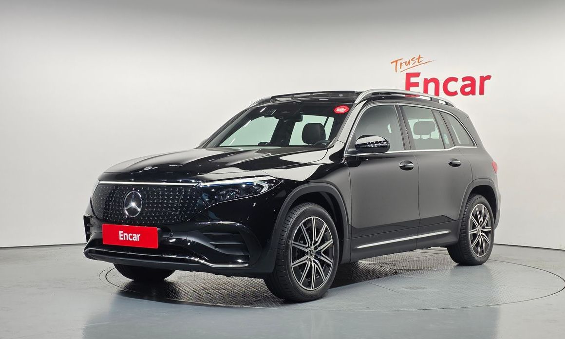 Mercedes-Benz EQB 2026