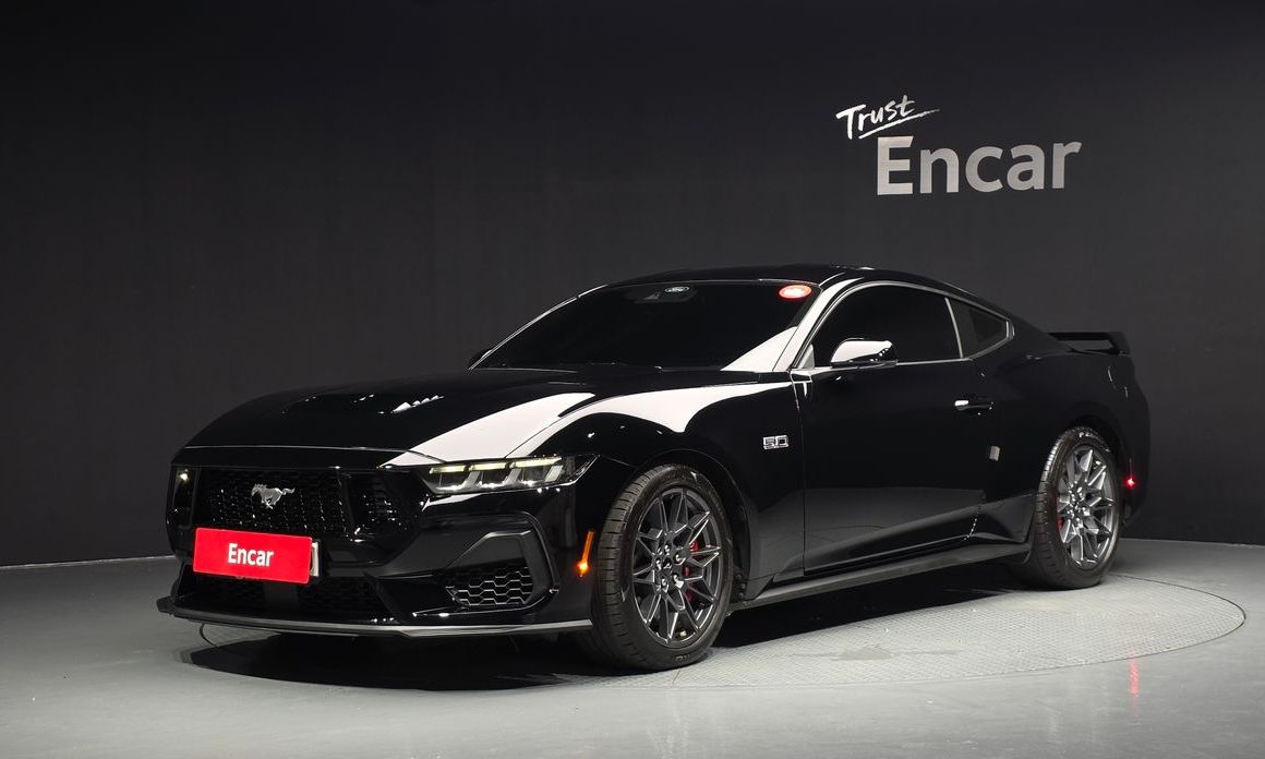 Ford Mustang 2024
