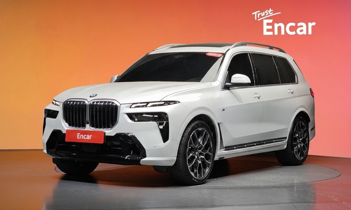 BMW X7 2025