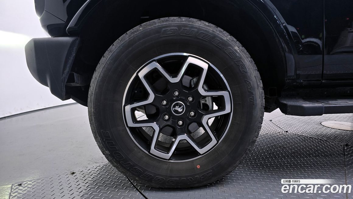 Ford Bronco 2022
