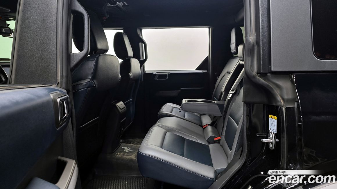 Ford Bronco 2022