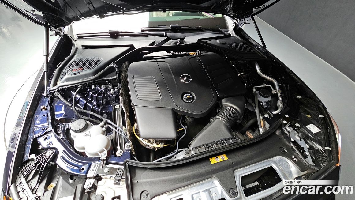 Mercedes-Benz E-Class 2024