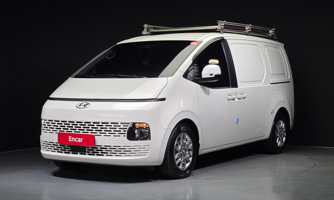Hyundai Staria 2022