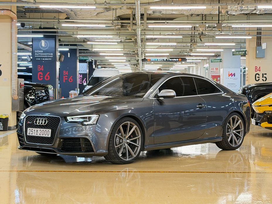 Audi RS5 2016