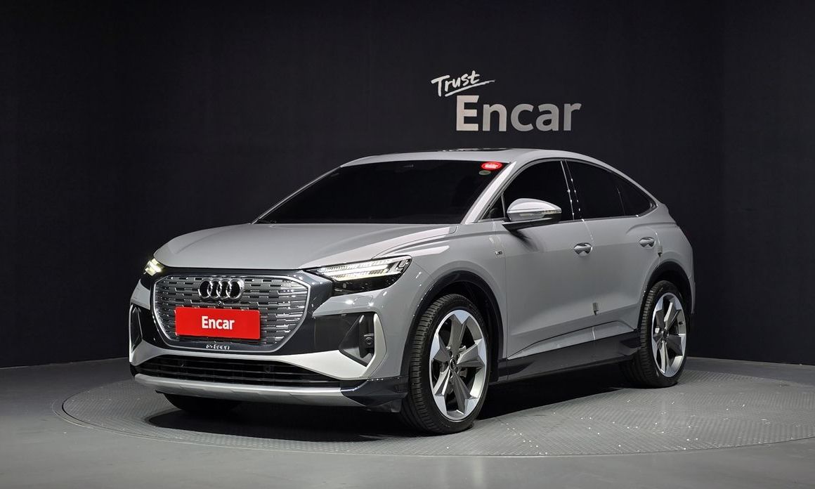 Audi Q4 e-tron 2025