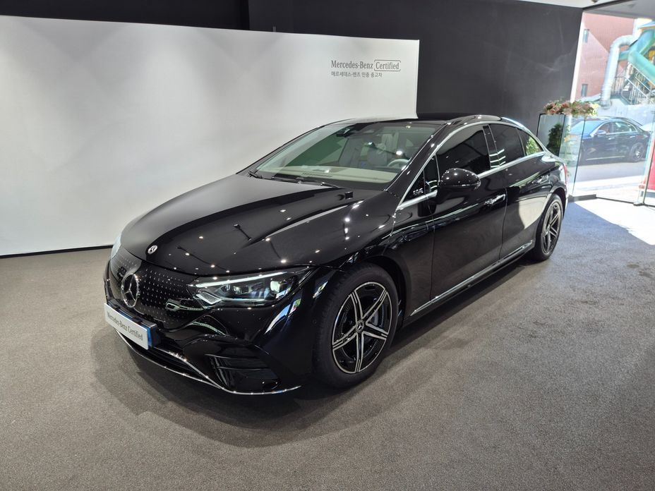 Mercedes-Benz EQE 2026