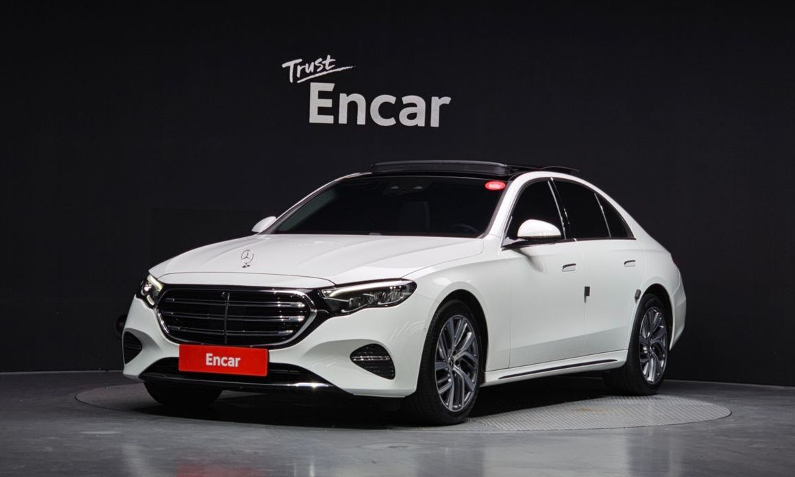 Mercedes-Benz E-Class 2025