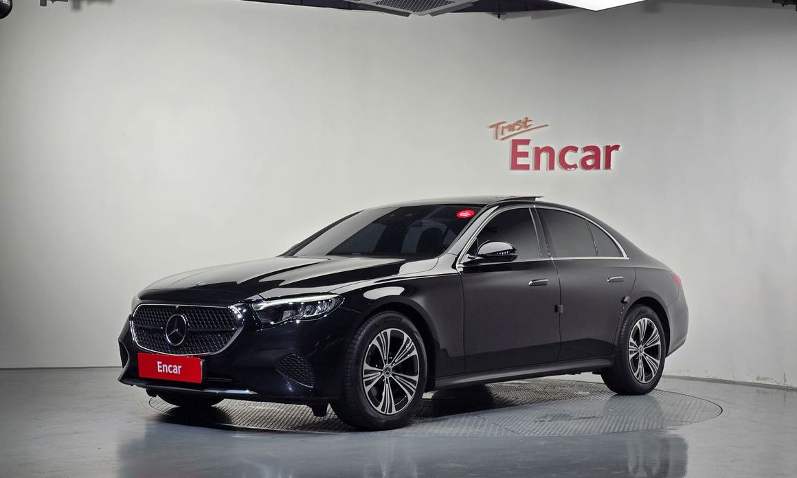 Mercedes-Benz E-Class 2026