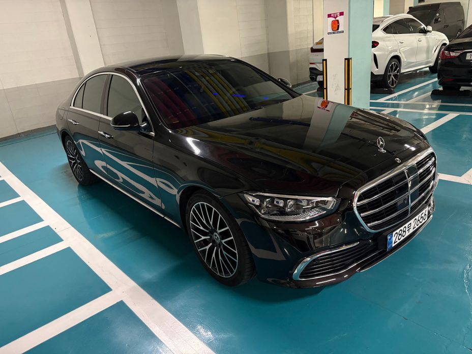 Mercedes-Benz S-Class 2021