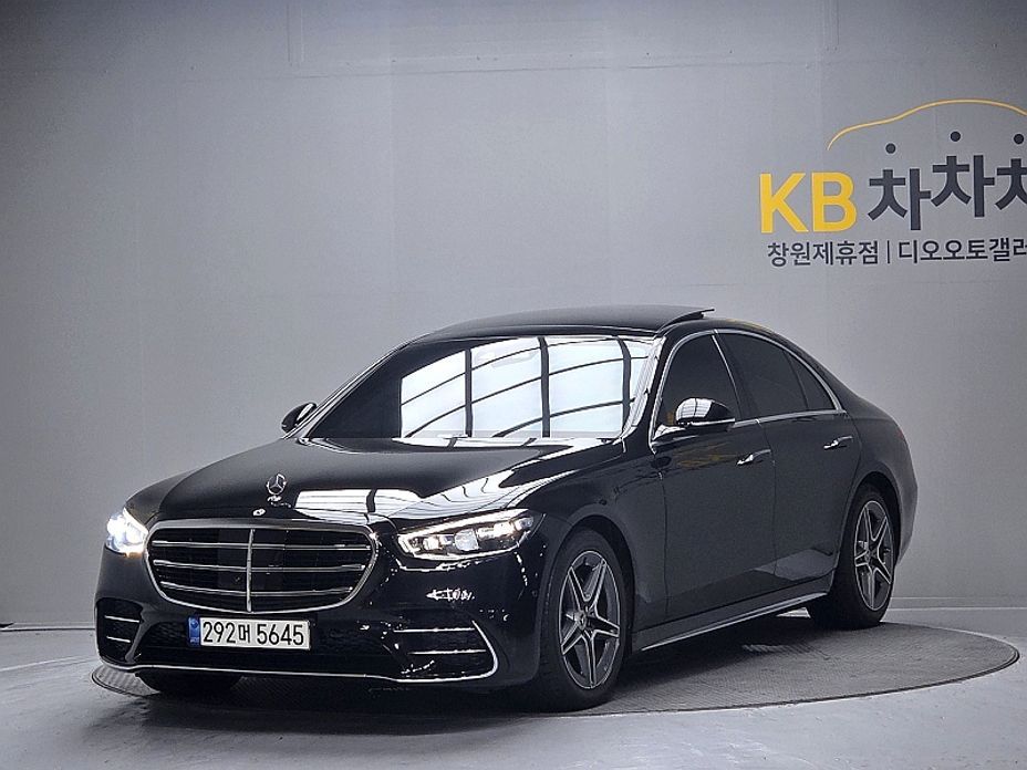 Mercedes-Benz S-Class 2022