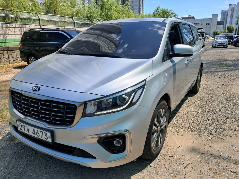 Kia Canival 2019
