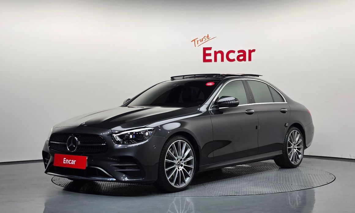 Mercedes-Benz E-Class 2021
