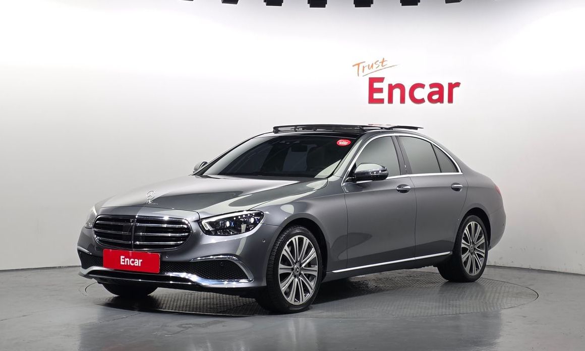 Mercedes-Benz E-Class 2021