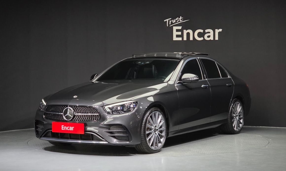 Mercedes-Benz E-Class 2021
