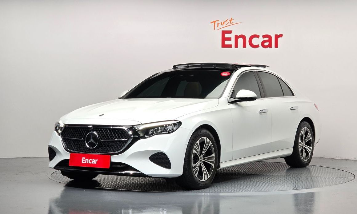 Mercedes-Benz E-Class 2024