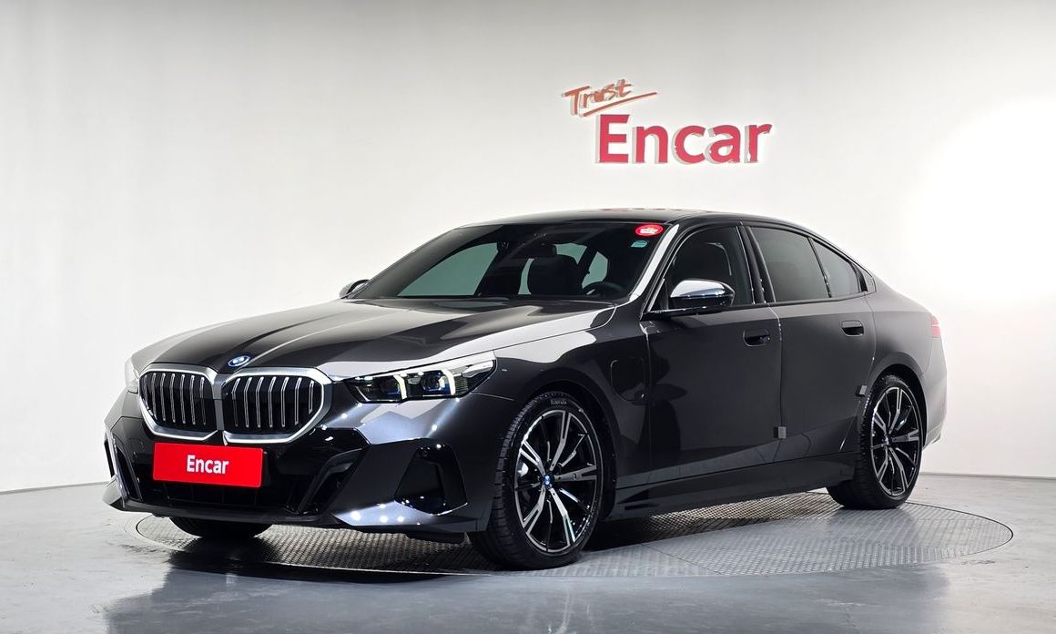 BMW 5-Series 2026