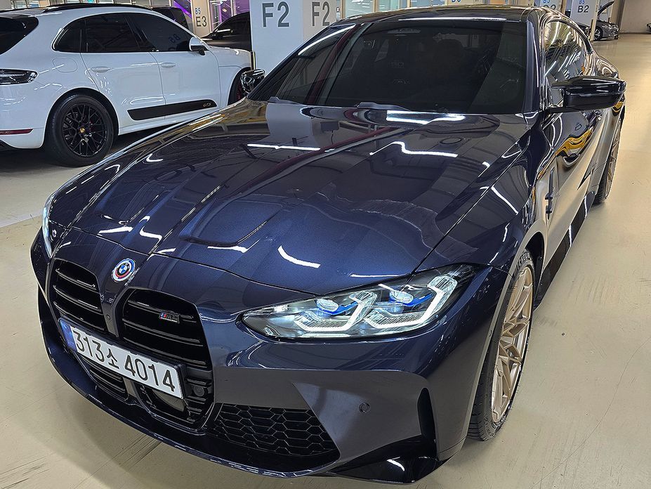 BMW M4 2023