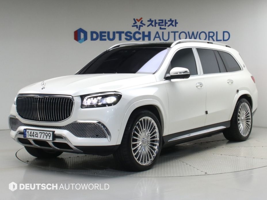 Mercedes-Benz GLS-Class 2023