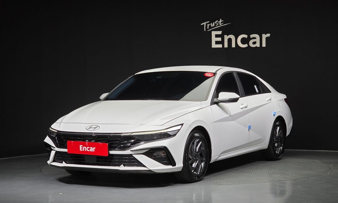 Hyundai AVANTE 2024