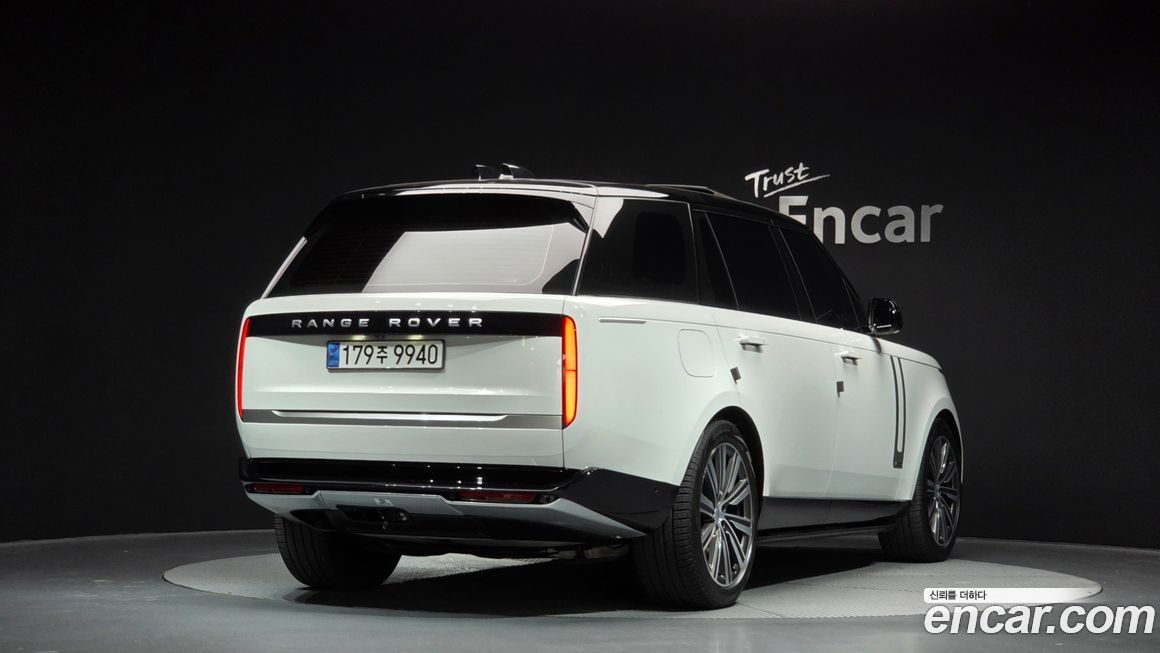 Land Rover Range Rover 2024