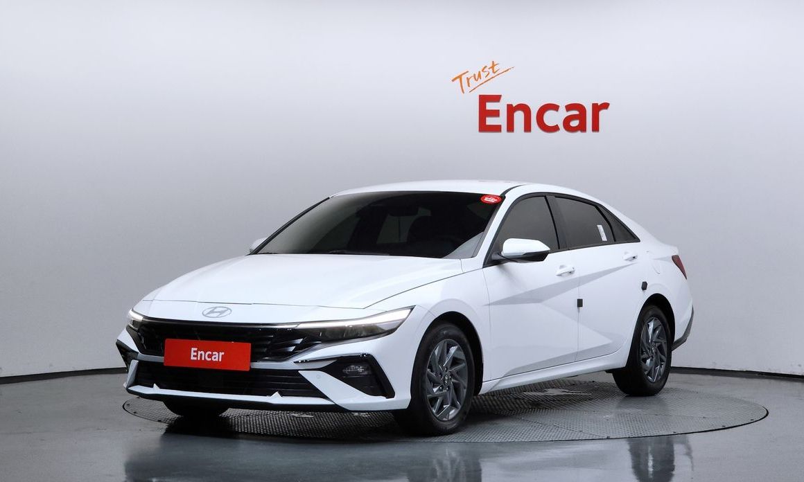 Hyundai AVANTE 2025