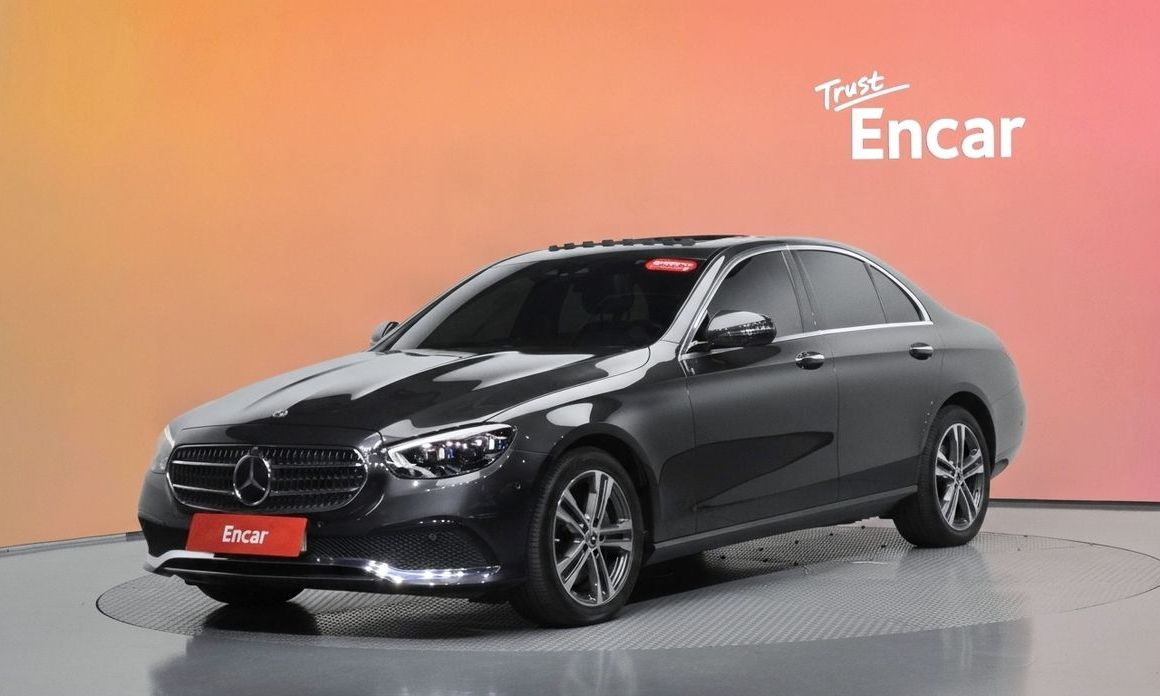 Mercedes-Benz E-Class 2021