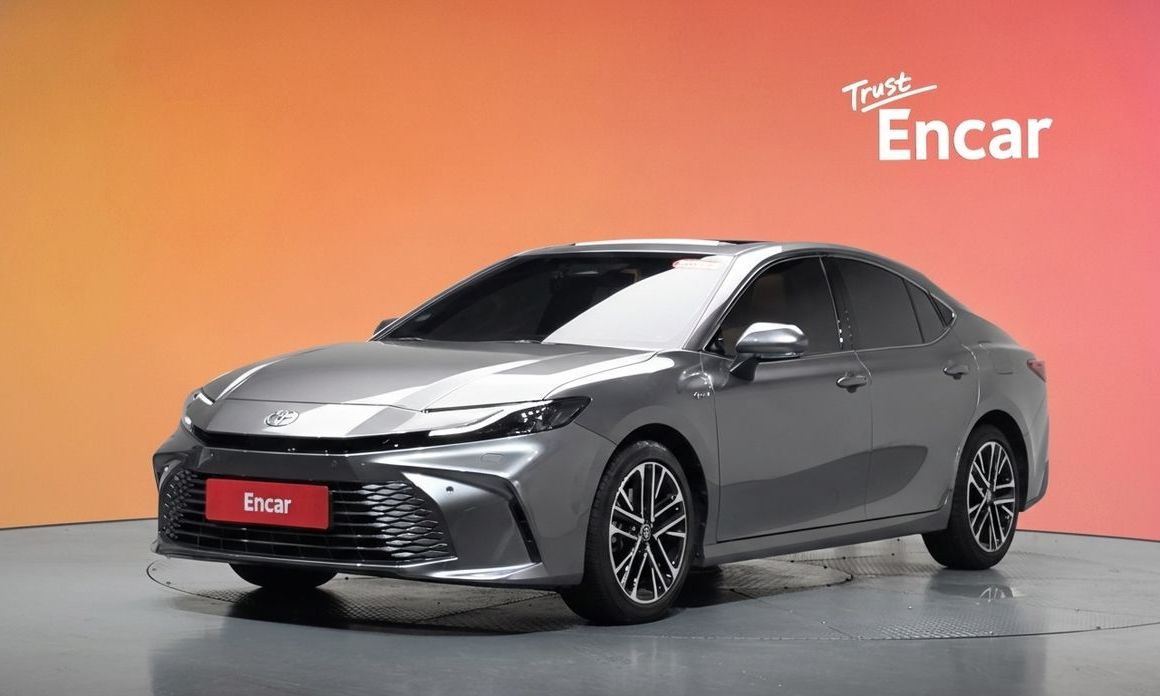 Toyota Camry 2025
