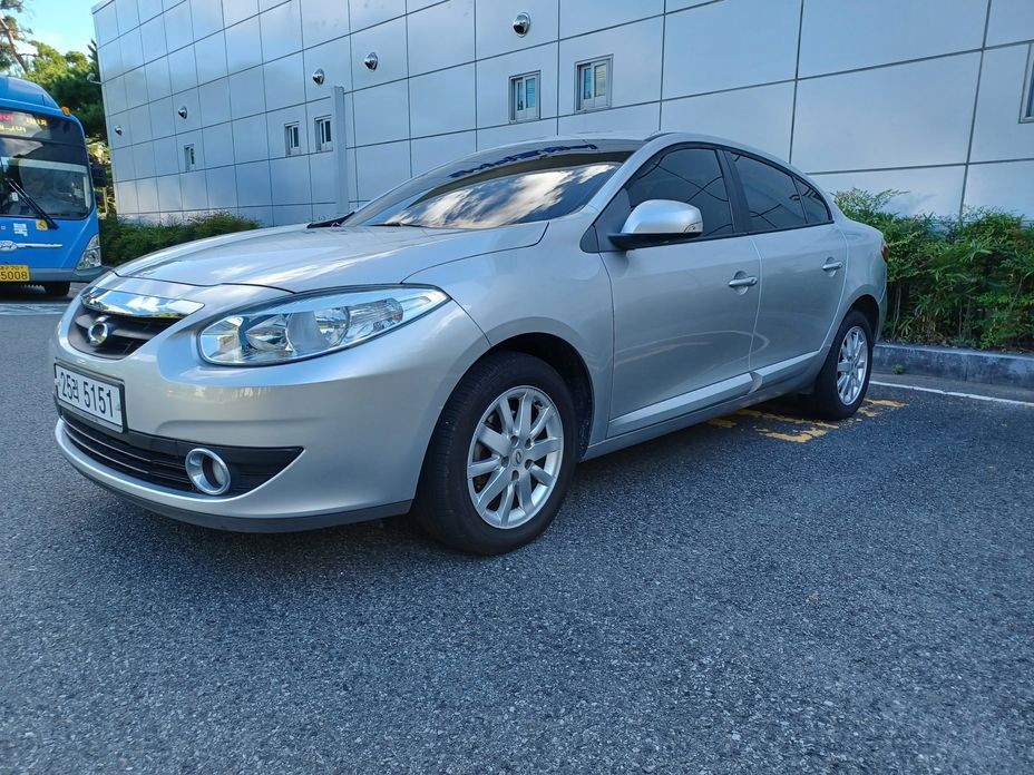 Renault-KoreaSamsung SM3 2010