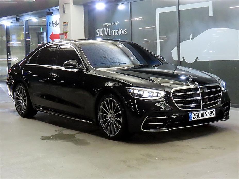 Mercedes-Benz S-Class 2026