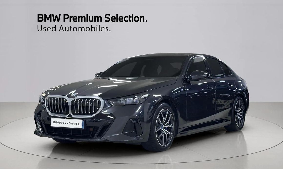 BMW i5 2024