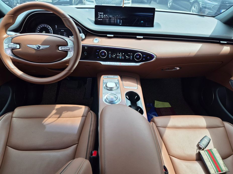 Genesis GV70 2021