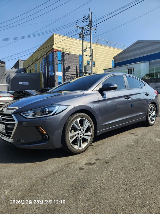Hyundai AVANTE 2018