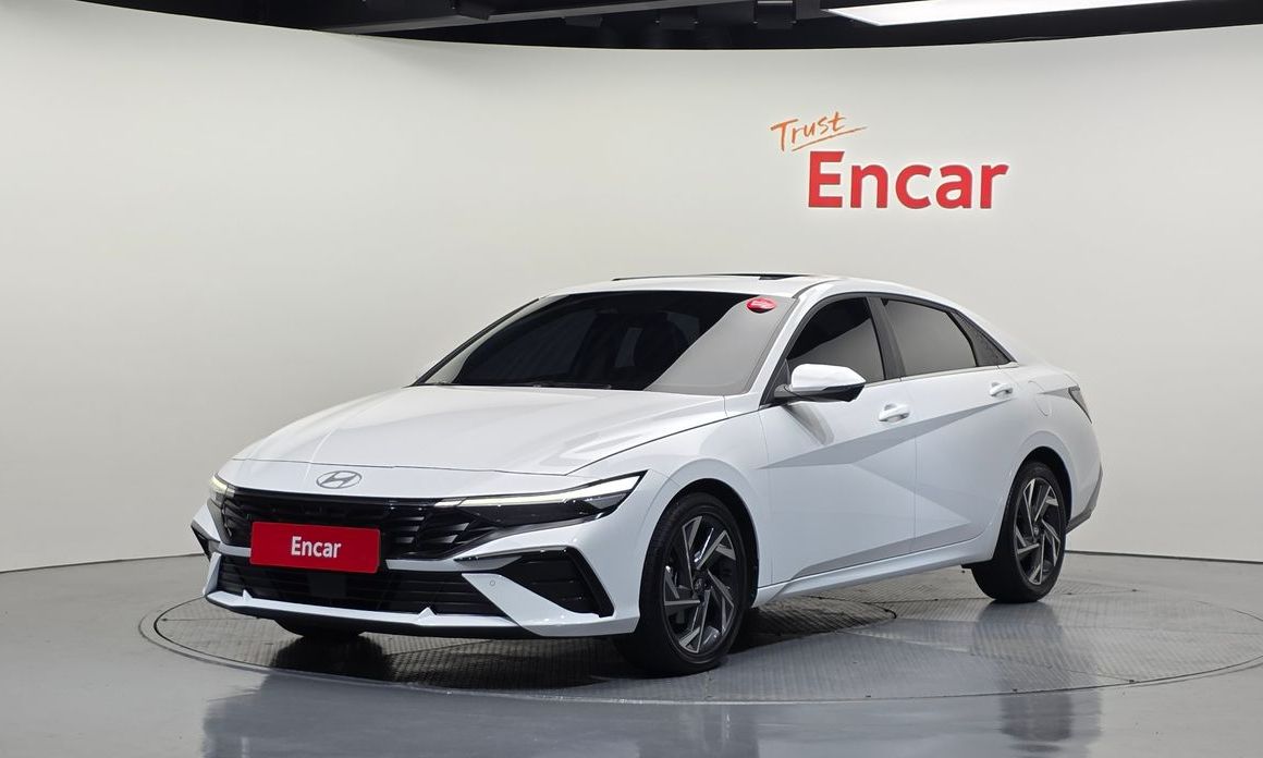 Hyundai AVANTE 2025