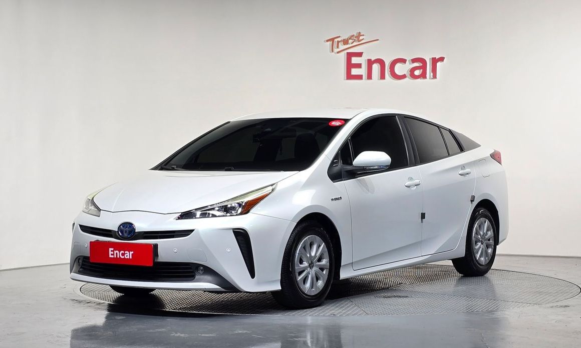 Toyota Prius 2021