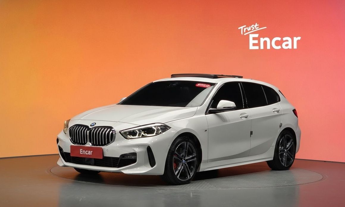 BMW 1-Series 2023