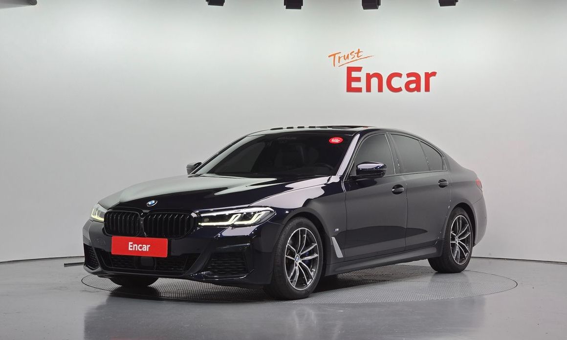 BMW 5-Series 2023