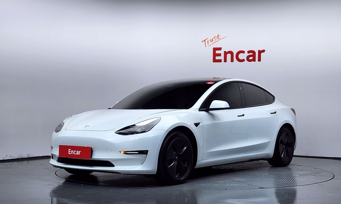 Tesla Model 3 2021
