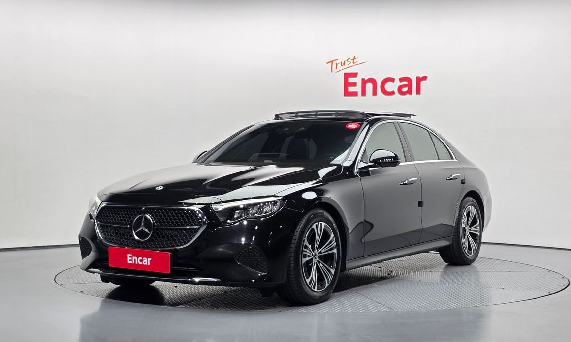 Mercedes-Benz E-Class 2025