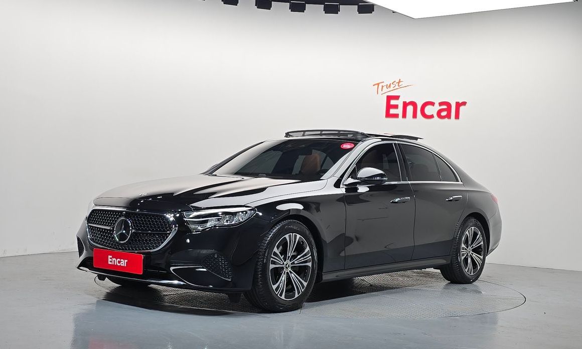 Mercedes-Benz E-Class 2025
