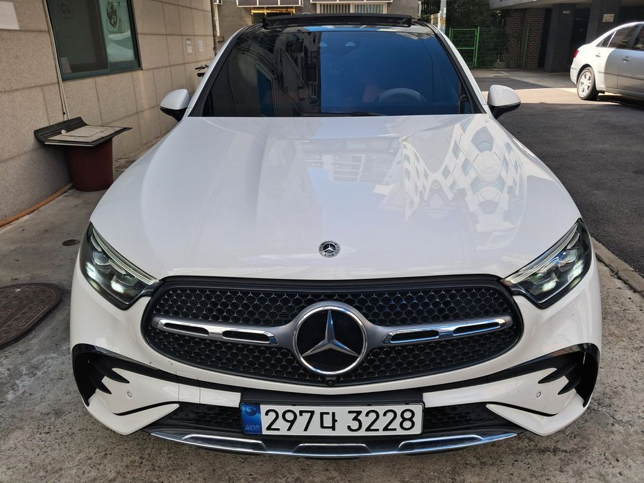 Mercedes-Benz GLC-Class 2024
