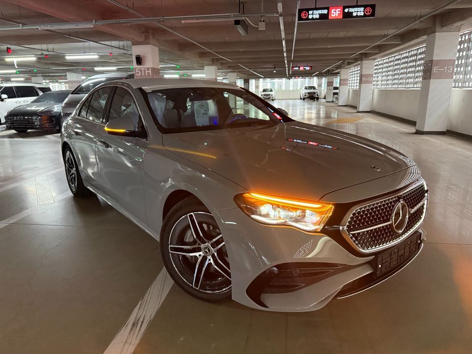 Mercedes-Benz E-Class 2026